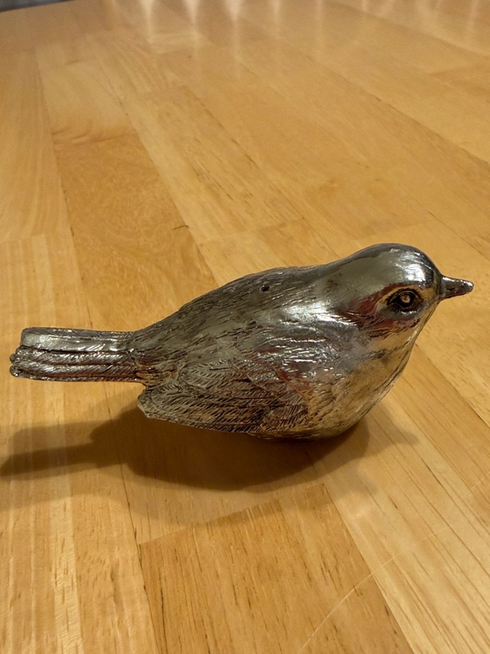Silver Decorative Bird Figurine metal small resting bird